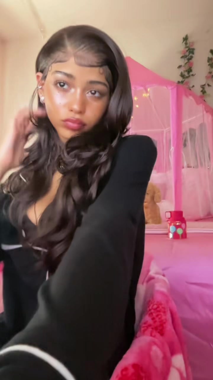 @1lyjune_