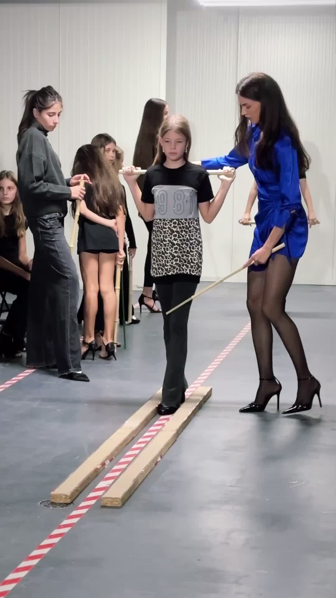 @Profa de Modeling