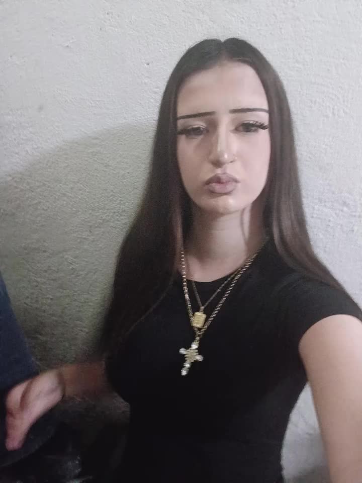 @𝓔𝓵𝓵𝔂❄️