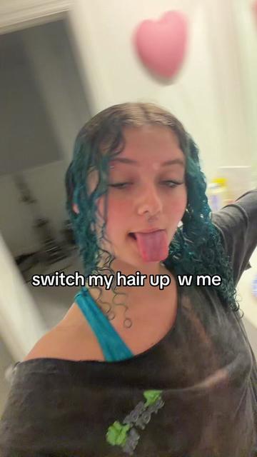@rea<3