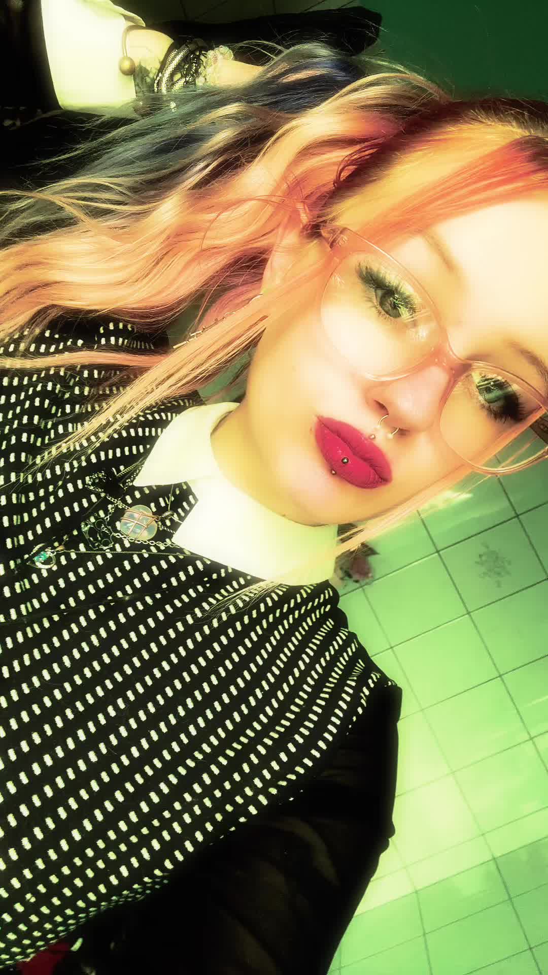 @👽Alien🧪Poison-🧙🏼&zwj;♀️Witch🌙