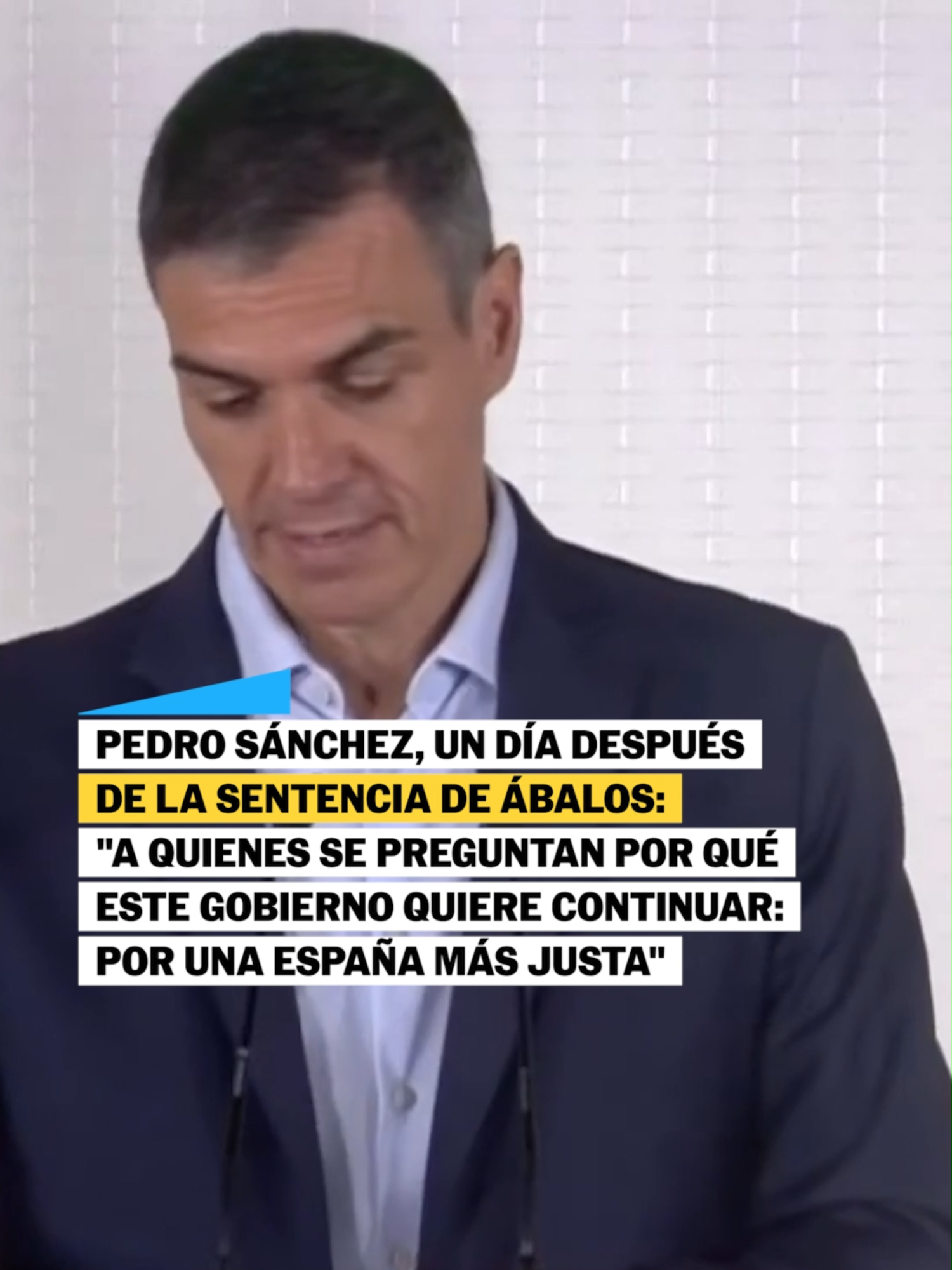 @El País