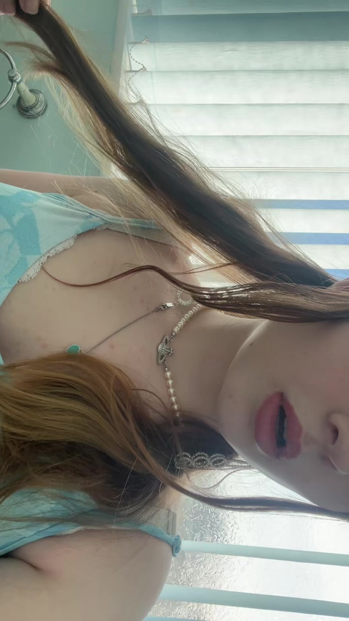 @Notchloe