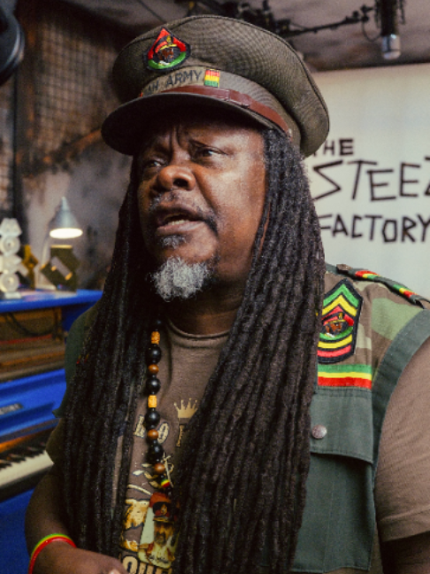 @Steeze Factory