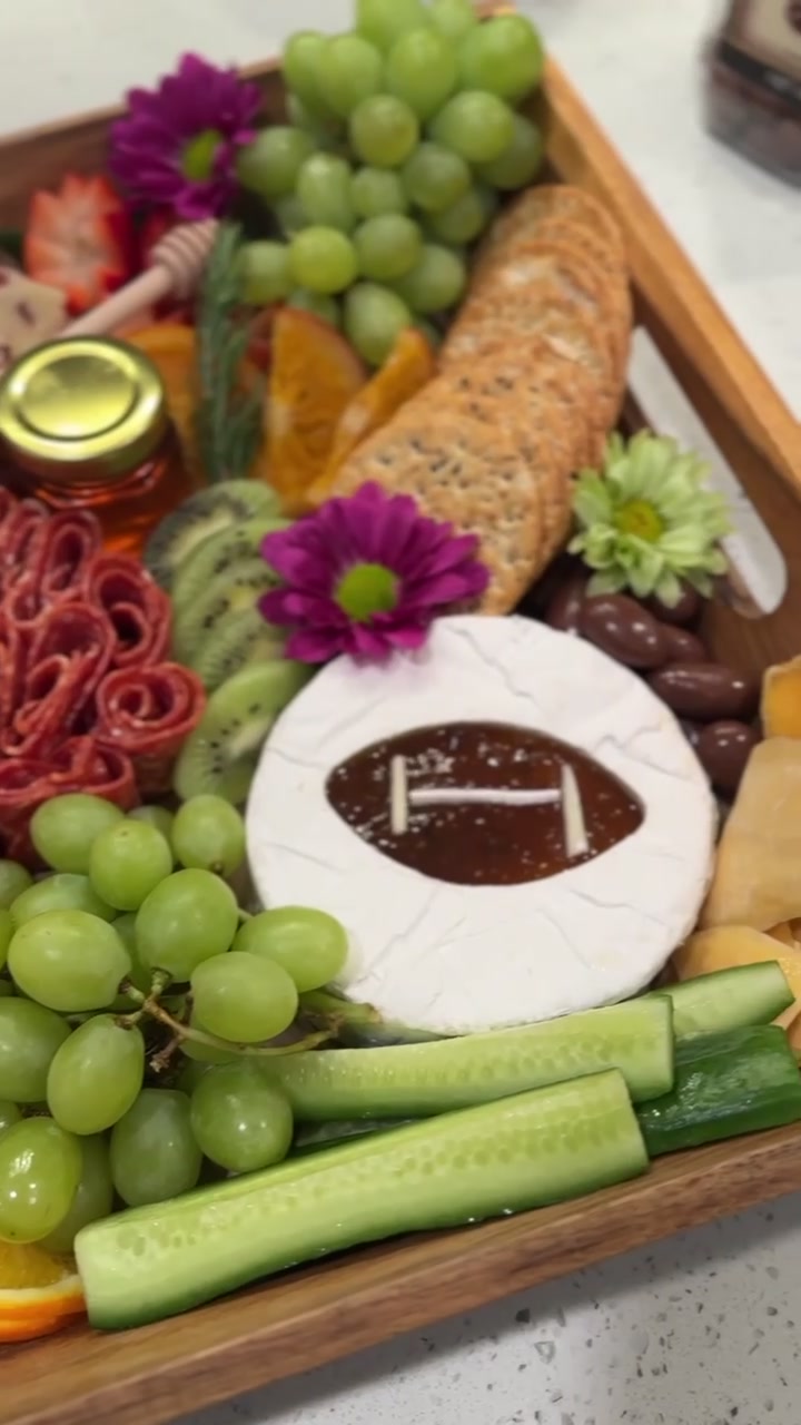 @theboardcharcuterie
