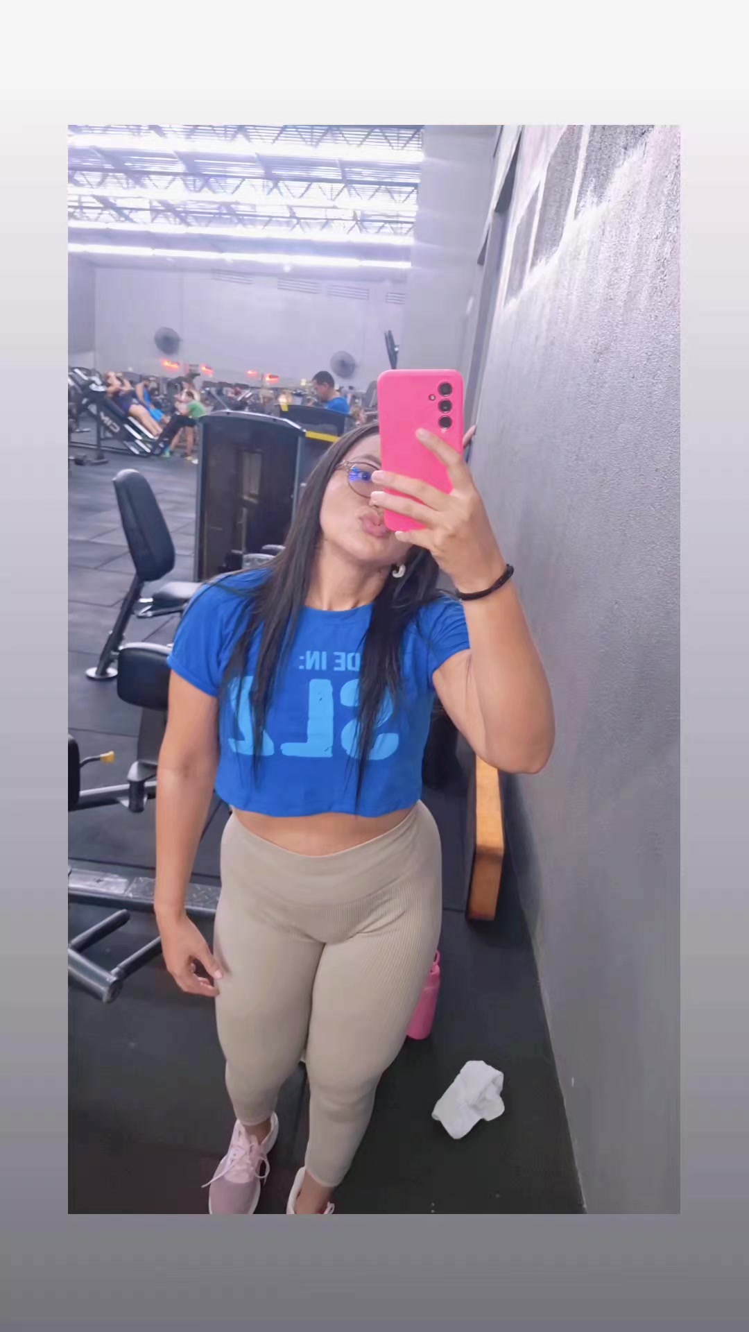 @SimoneSantos24
