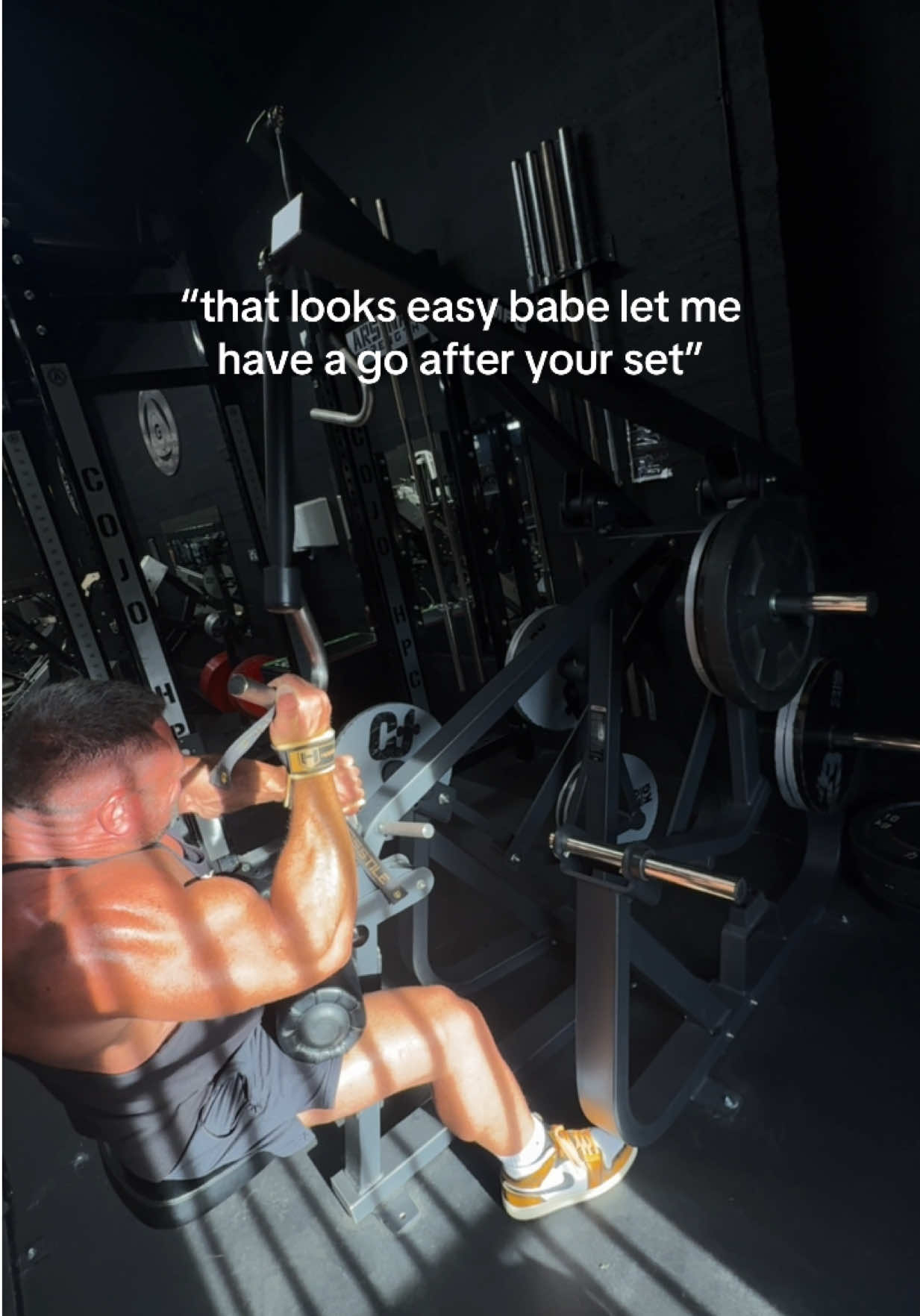 @ellourafit