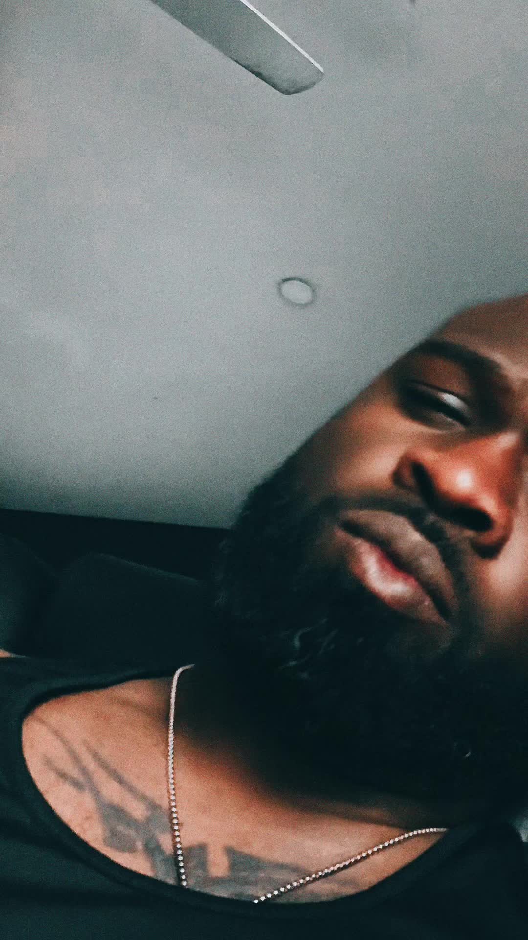 @ChrisPlusSix🖤