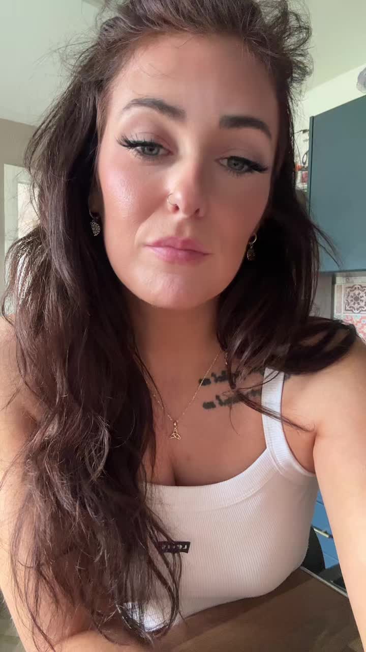 @Danielle🦋