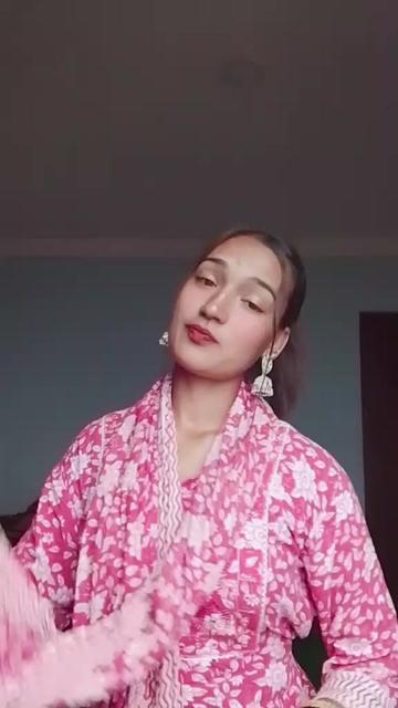 @DEEPIKA~KYA~CEE📿