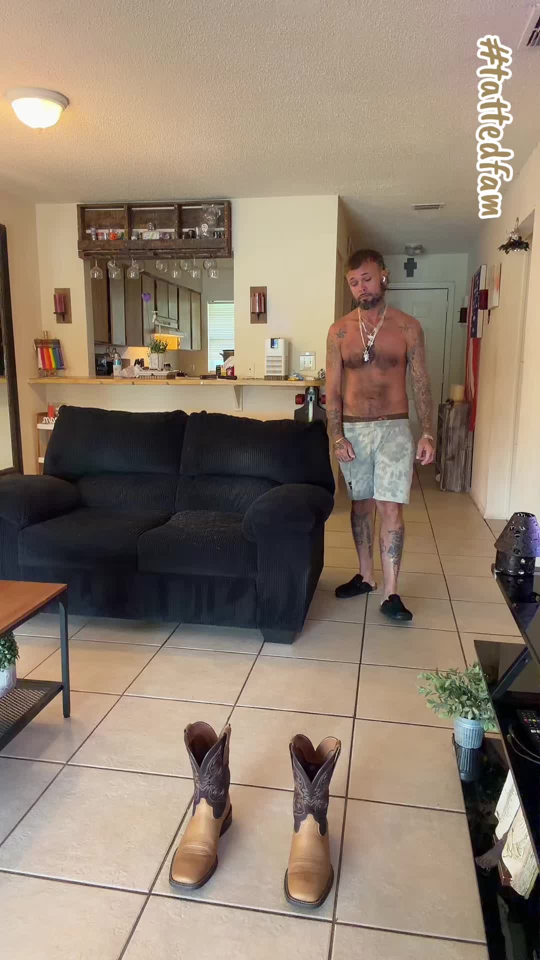 @Tatted_up_Cowboy
