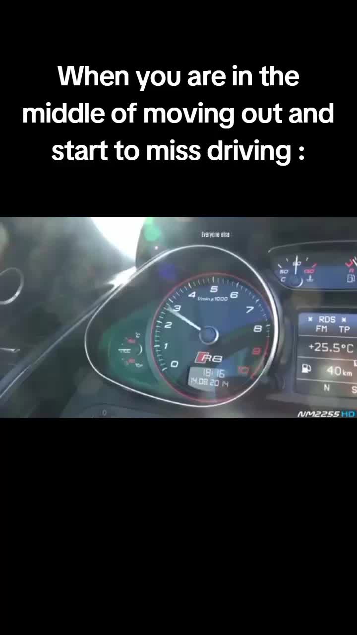 @Elli
