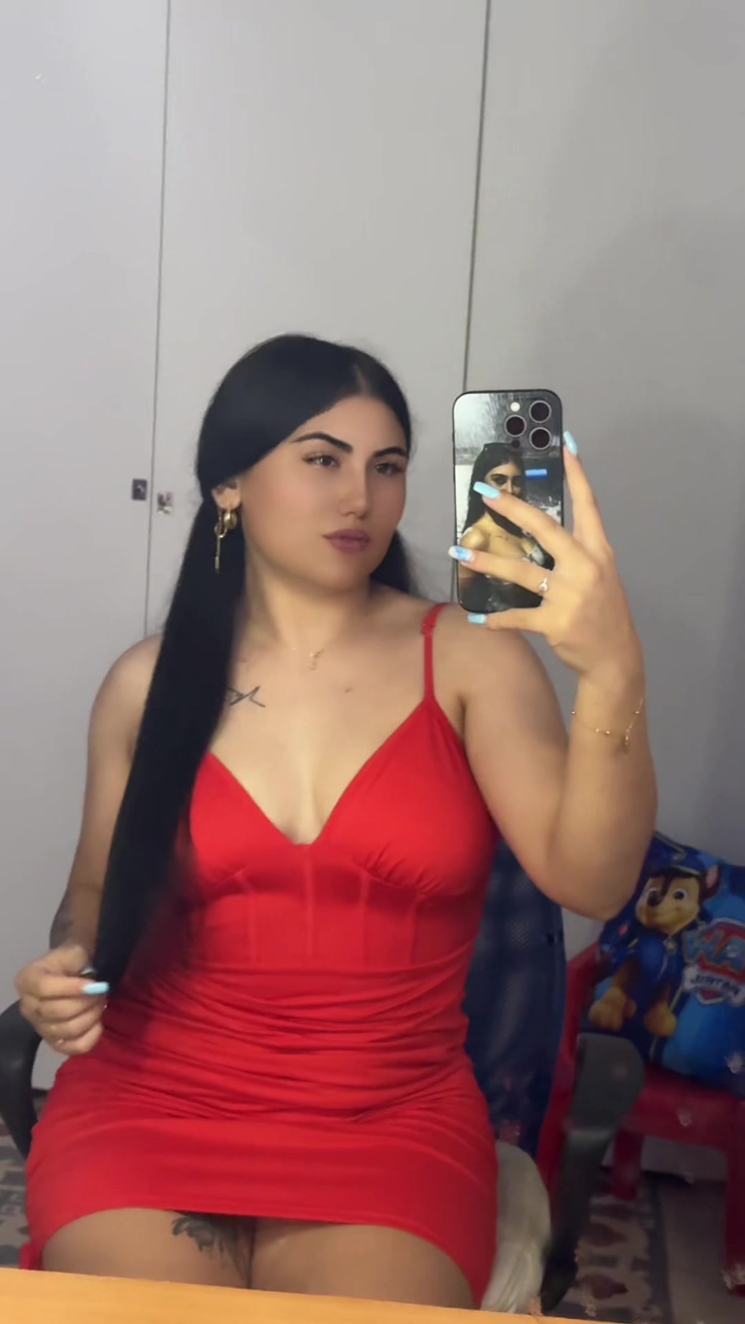 @V A L E N T I N A 👸🏻