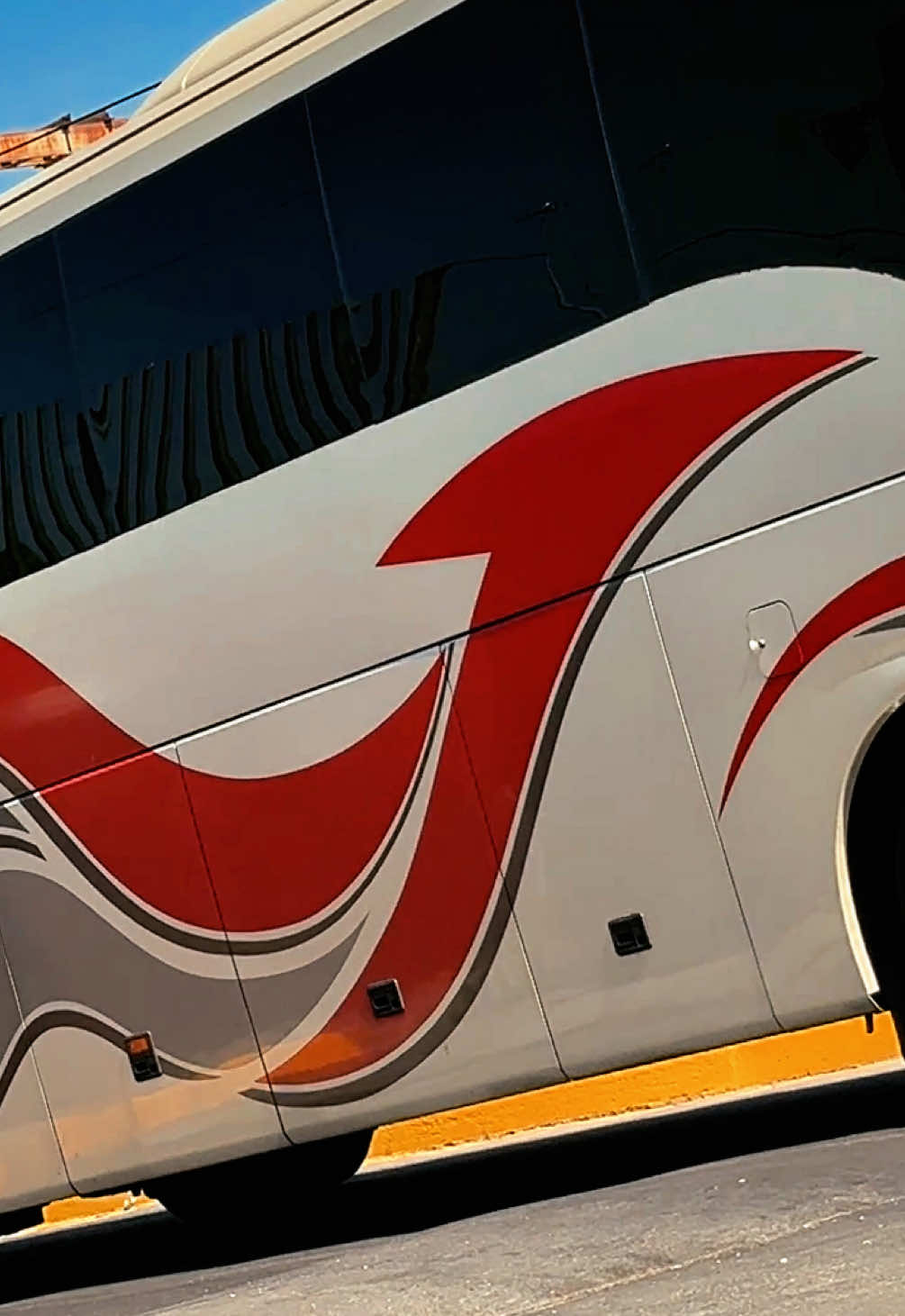 @STEREO&bull;BUS
