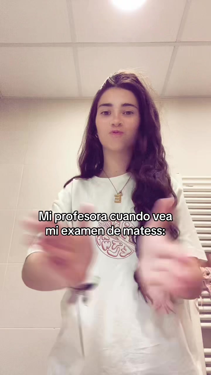 @espeylaura