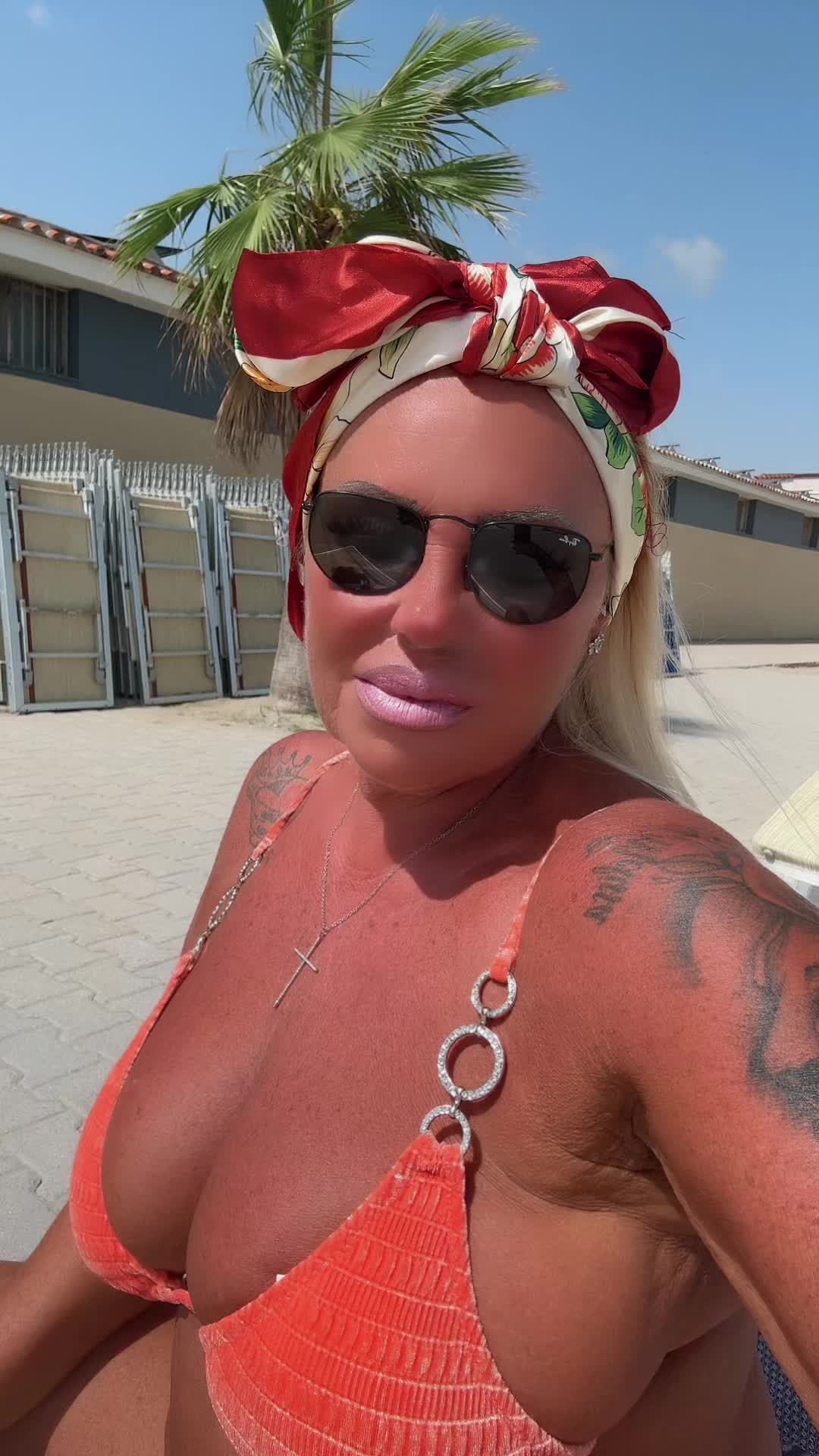 @Angela