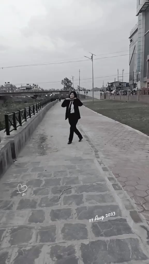 @मिहिरा 😘💎😊🕉️☯️🌺