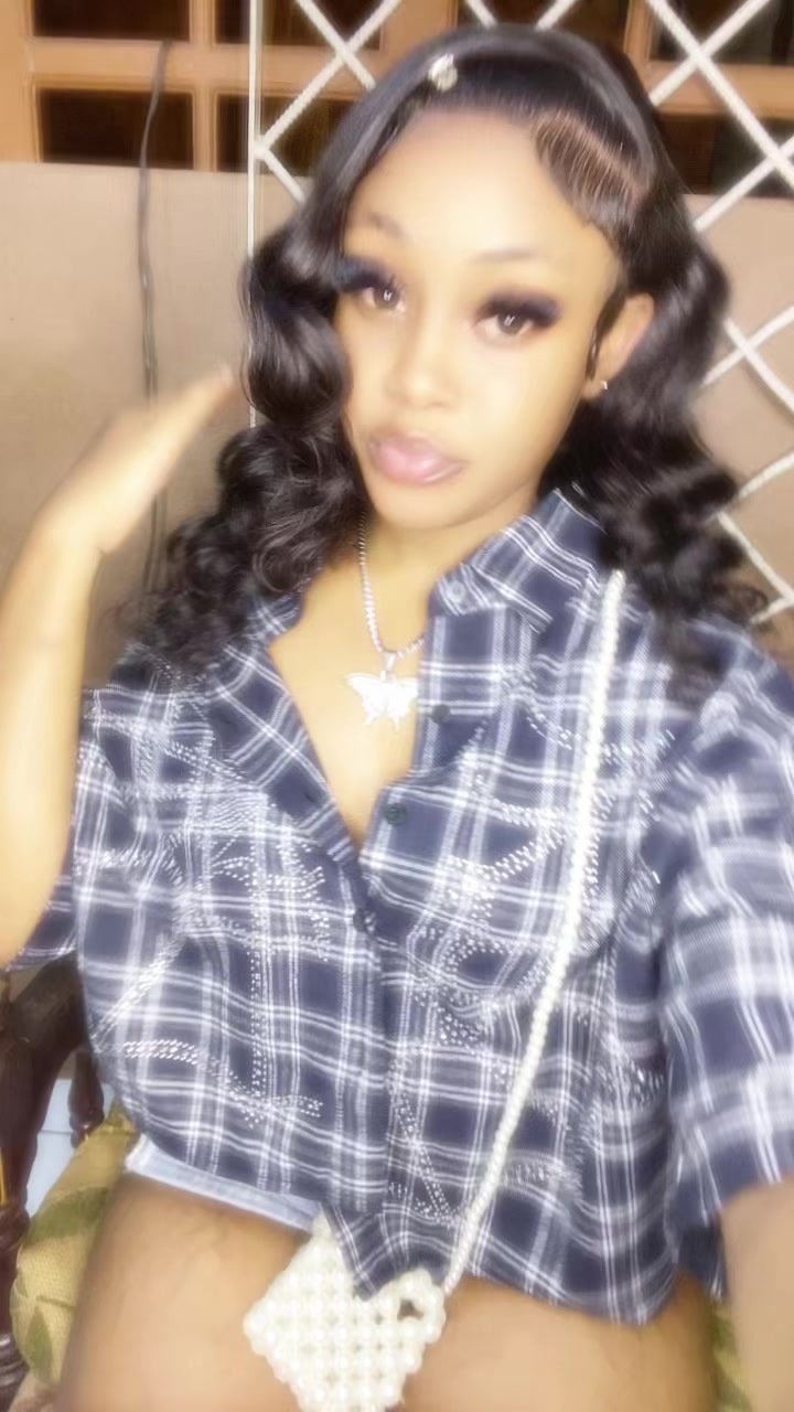 @Niya🥀
