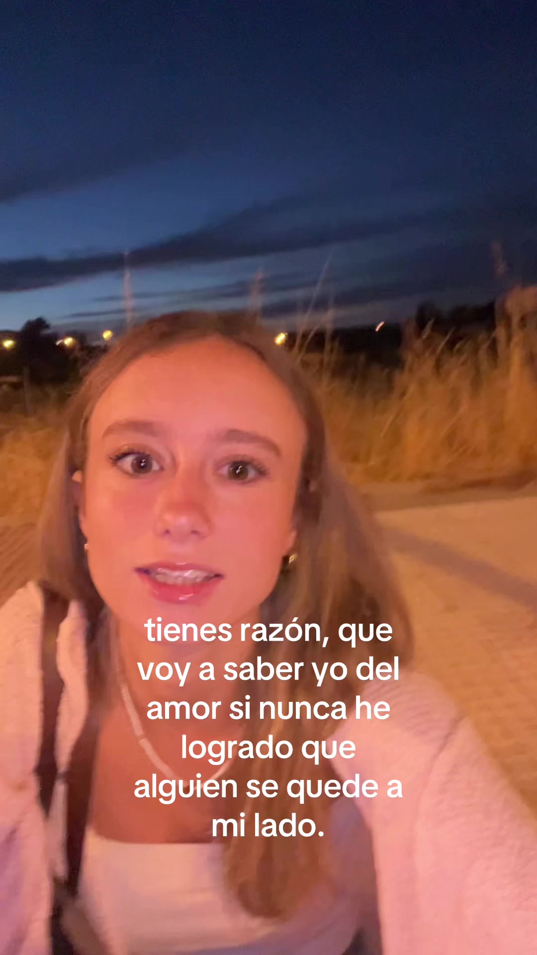 @🦦