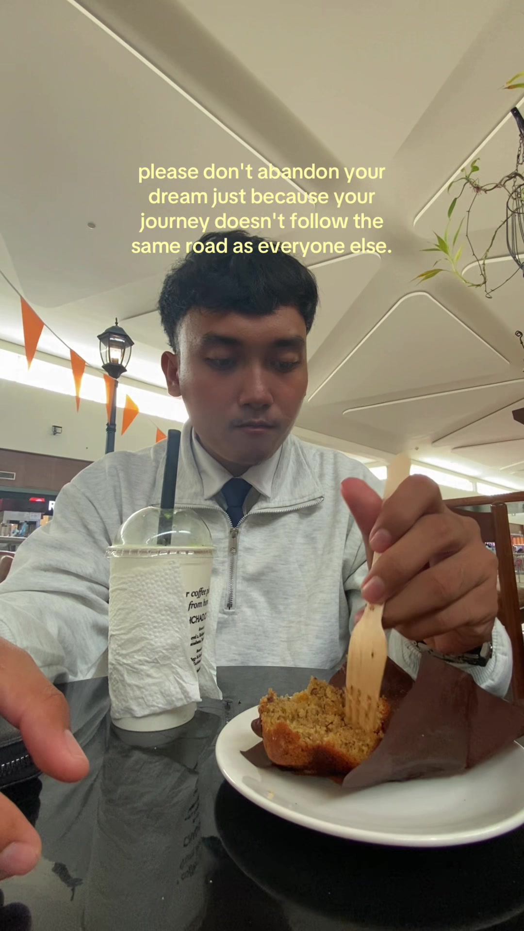 @IG: @aybandyeymz