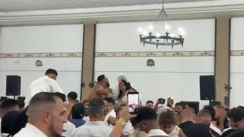 @Elisa de Salva