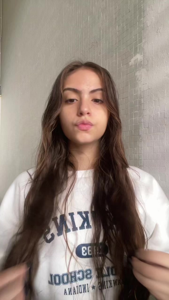 @samaragroeschel