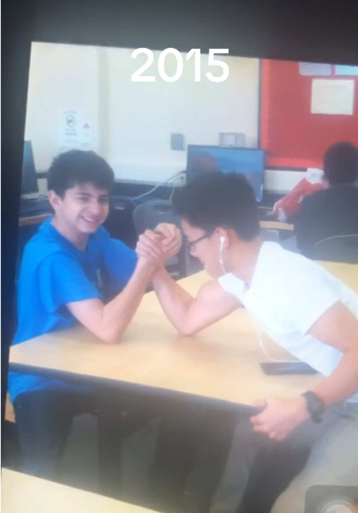 @Arm Wrestling Spectrum
