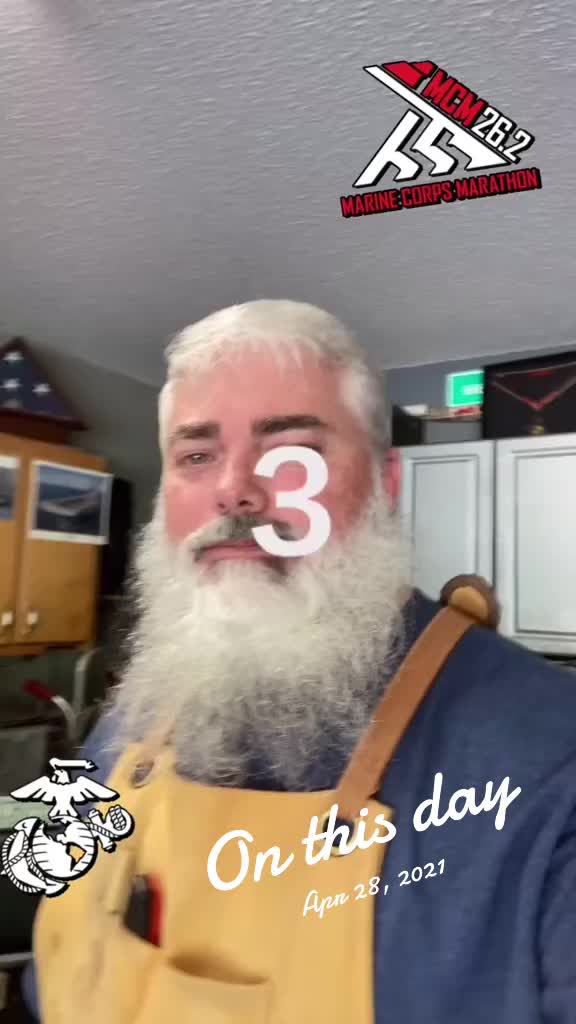 @Bearded crazy old man🍻