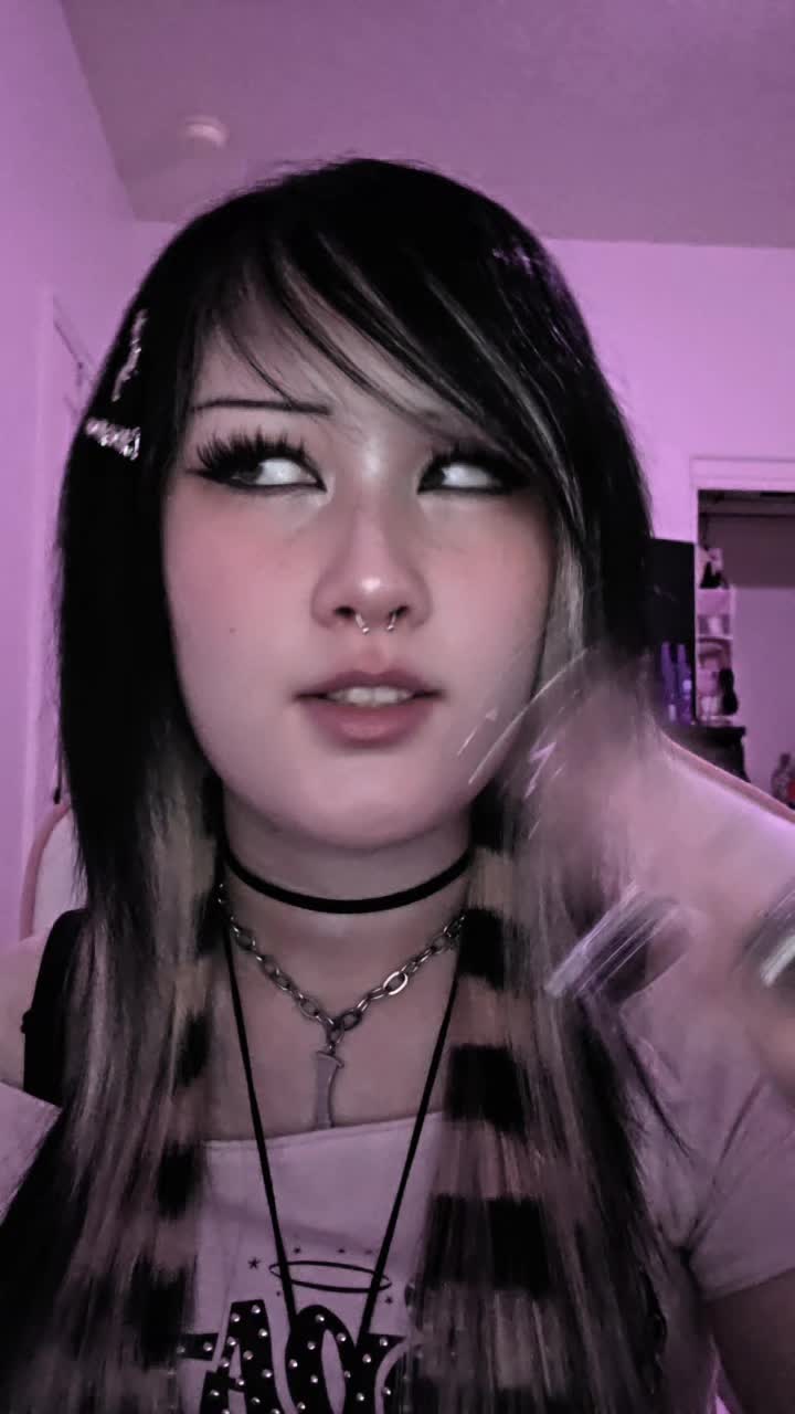 @𝐯𝐲𝐫𝐚 ✧
