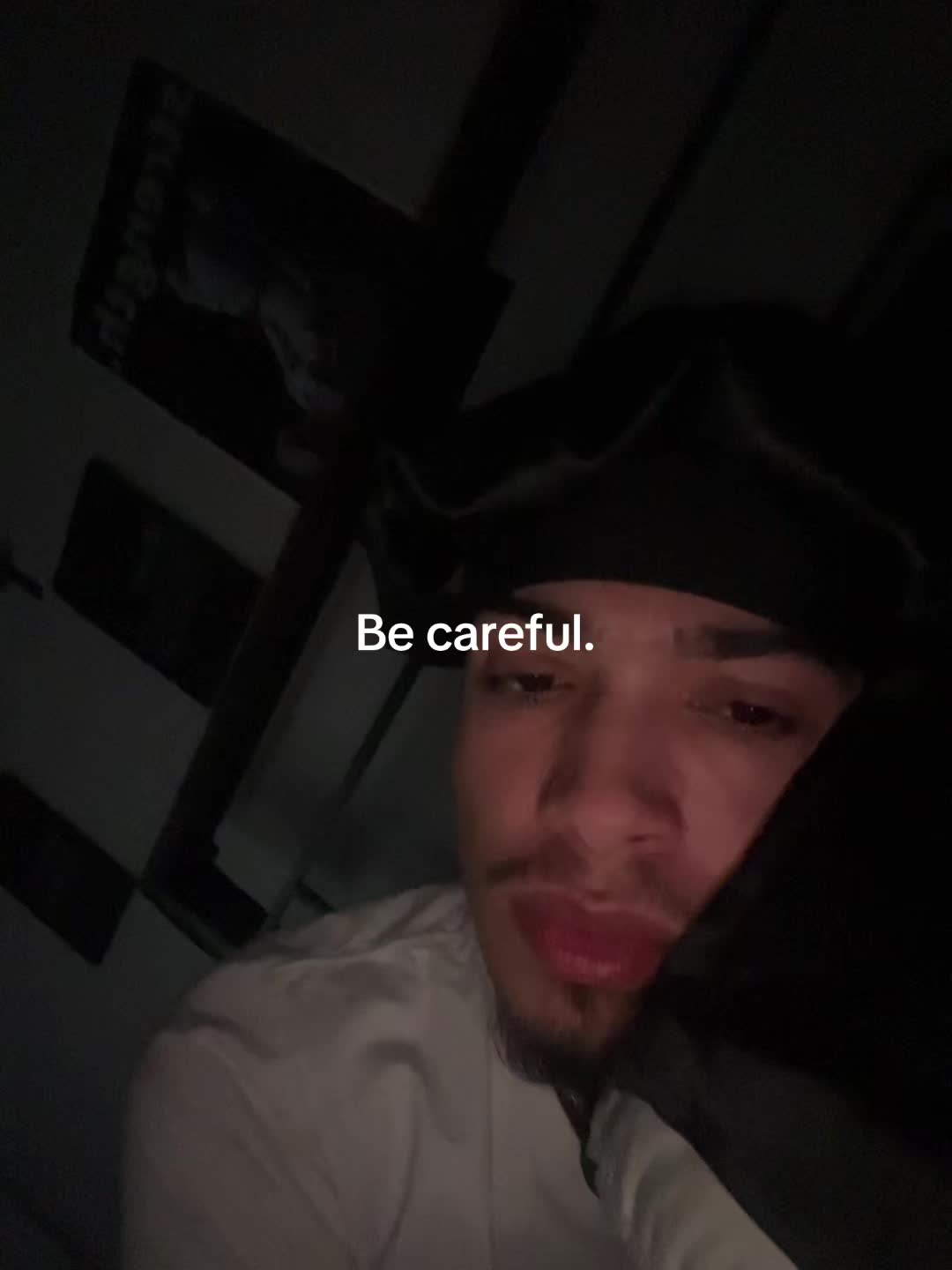 @￼