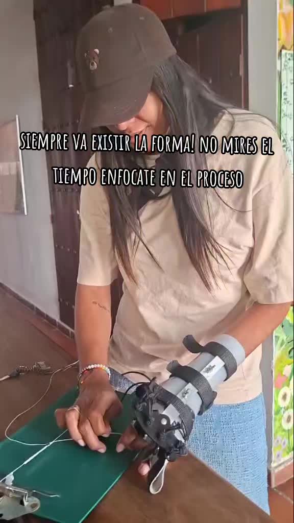 @TEFY ALARCÓN 🏳️🌈