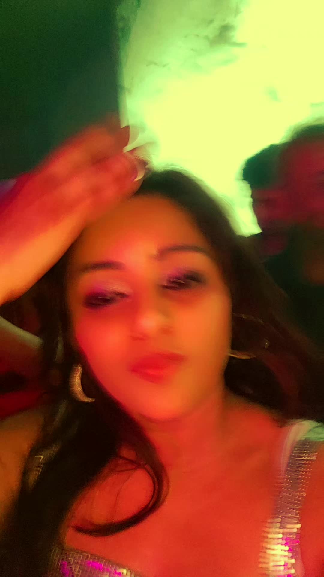 @ShwetaV