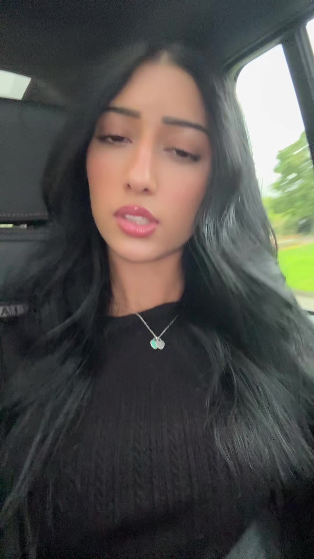 @momospersonalshopper