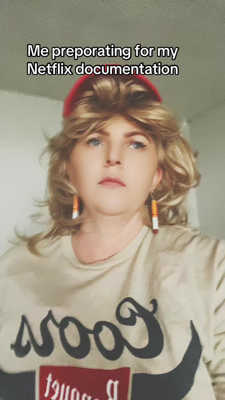 @JennJustCluckinAround