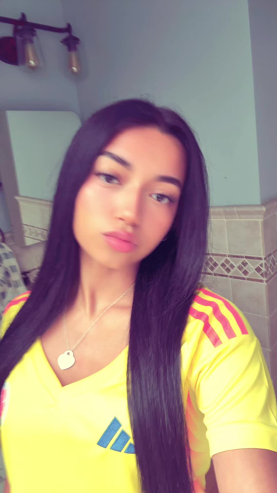 @ale 🖤