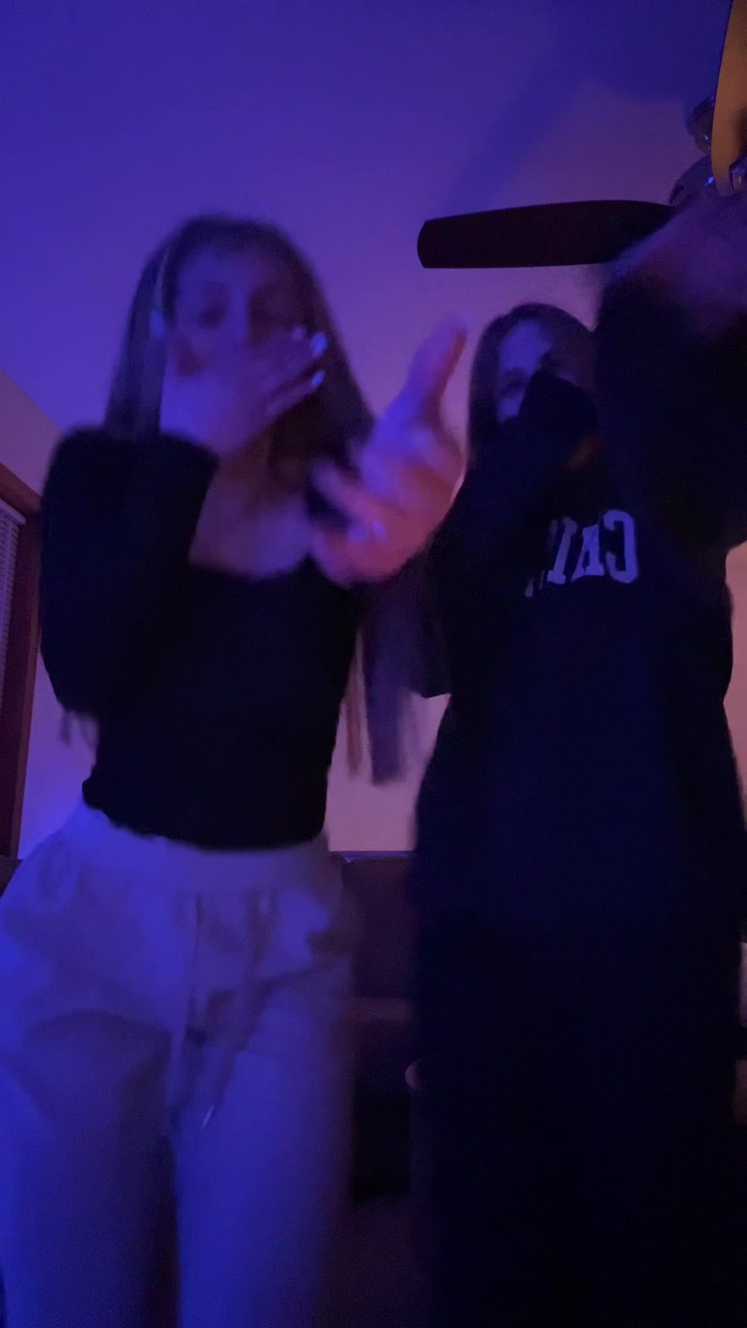 @ella
