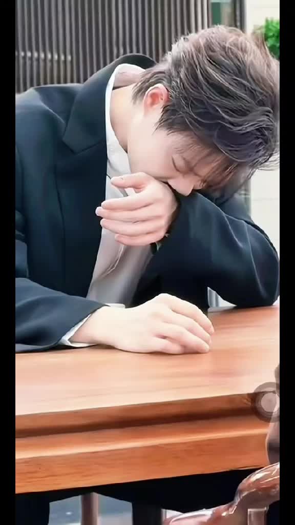 @🌻yull_chun🦈