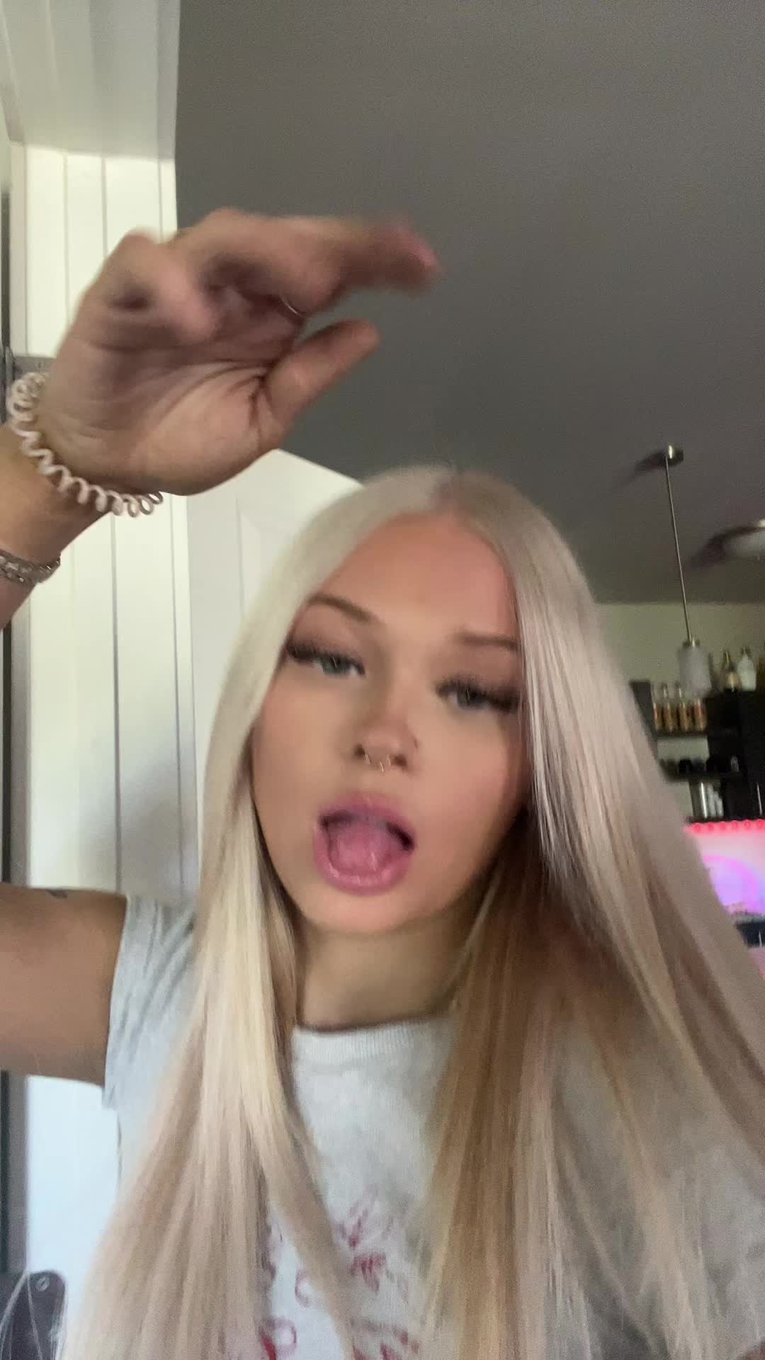 @ℰℒℒℐℰ🪬