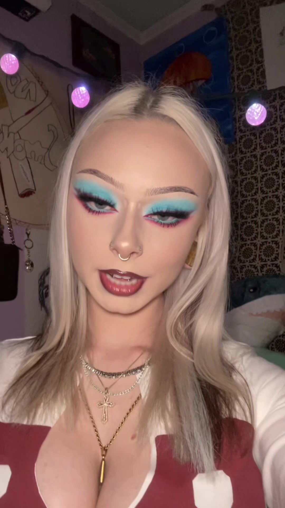 @🧐