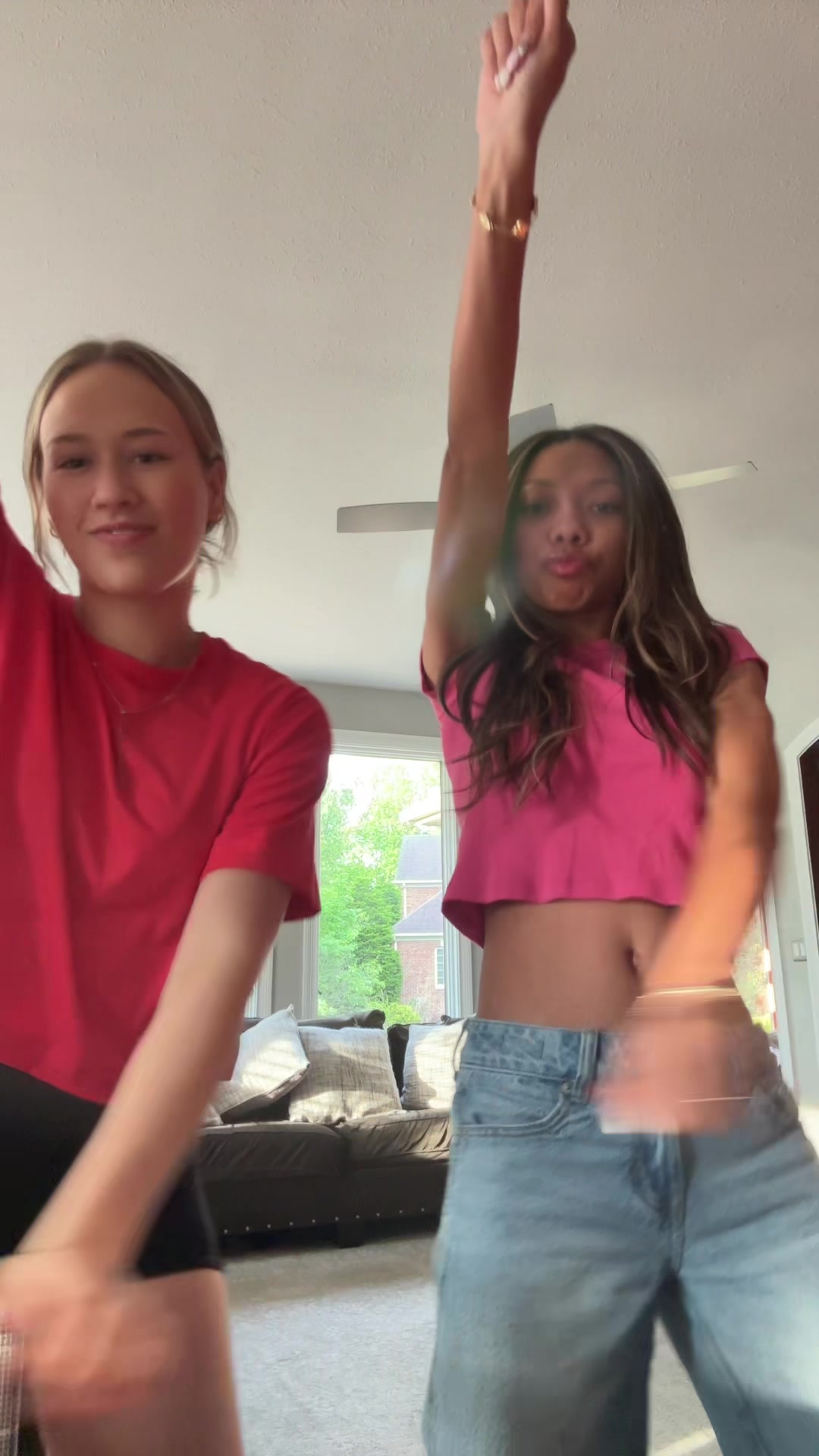 @ellespams