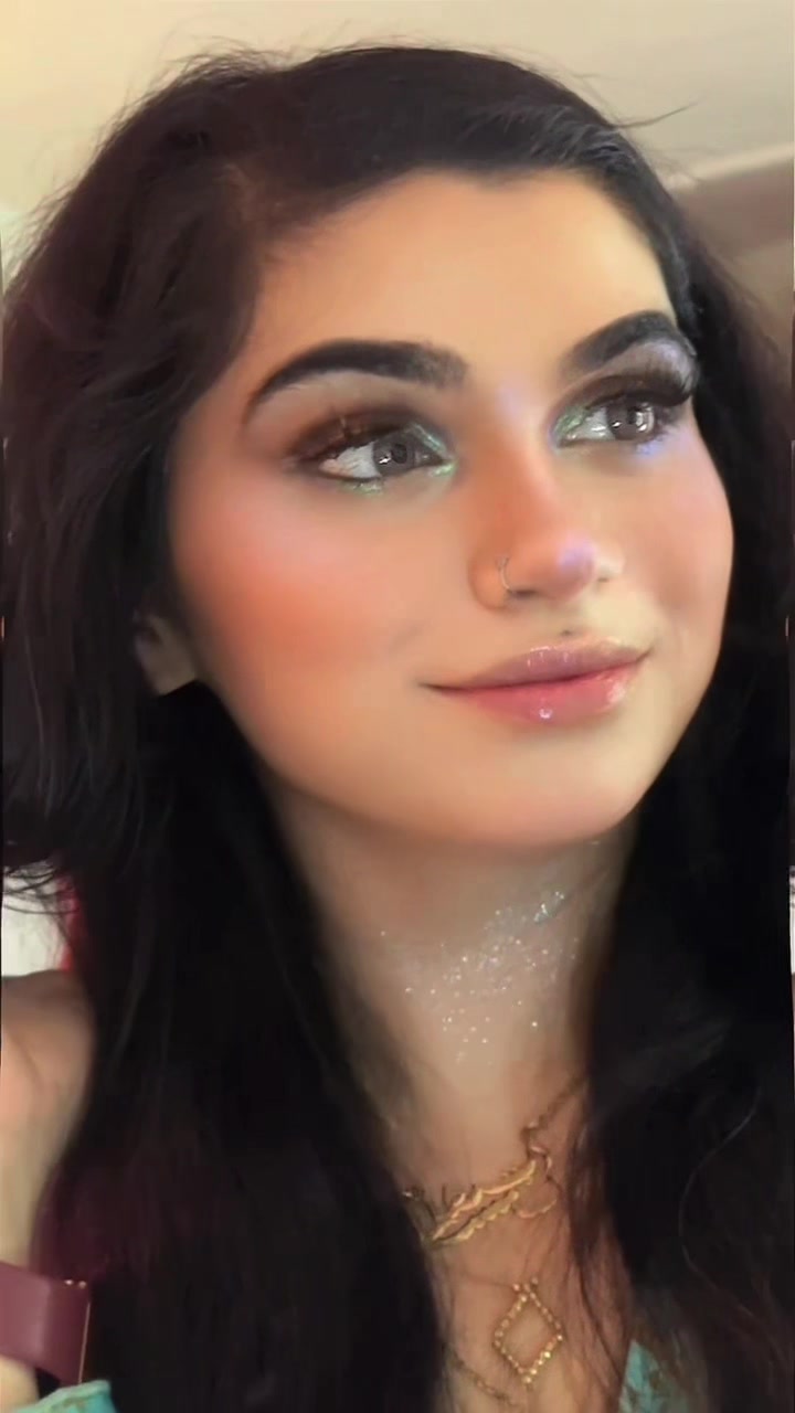 @UfiHassan