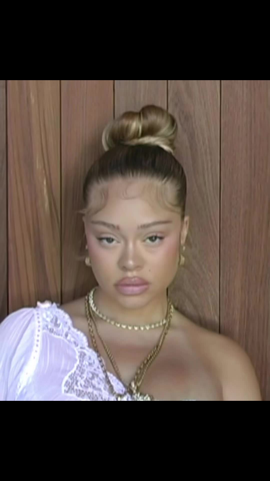 @Diorvsmodel2.0