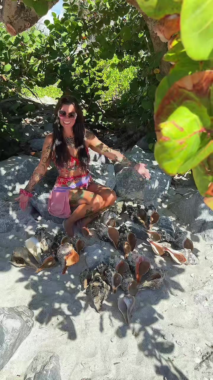 @Ashley Splashley🧜🏼&zwj;♀️🌺🐚