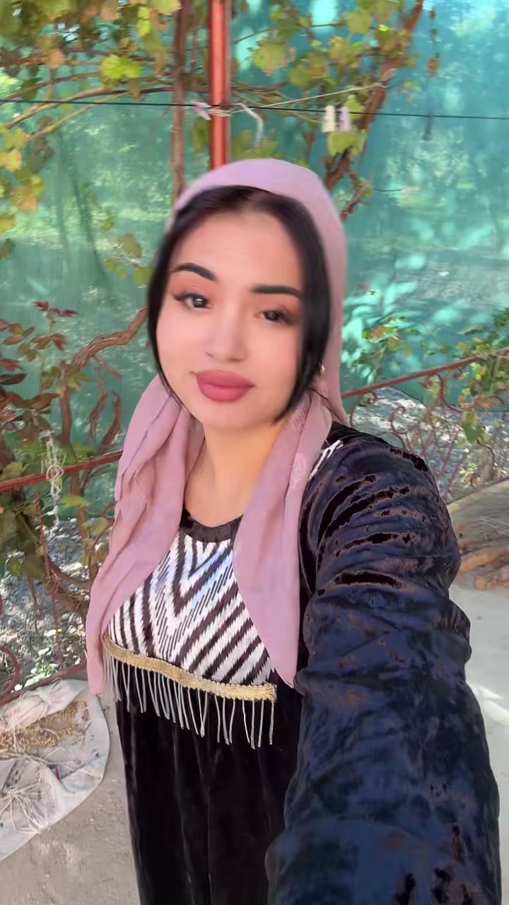 @1nuriyeh