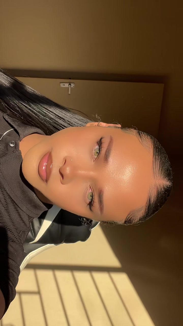 @Raven Kye 🦋