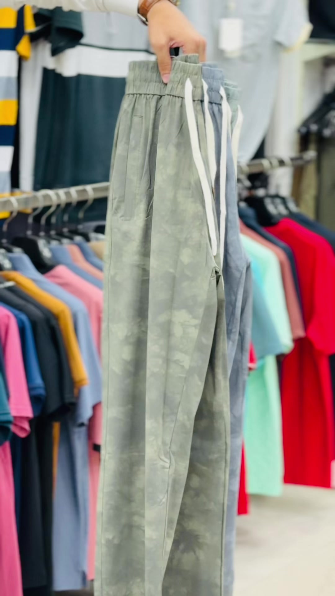 @FIT RIGHT GARMENTS