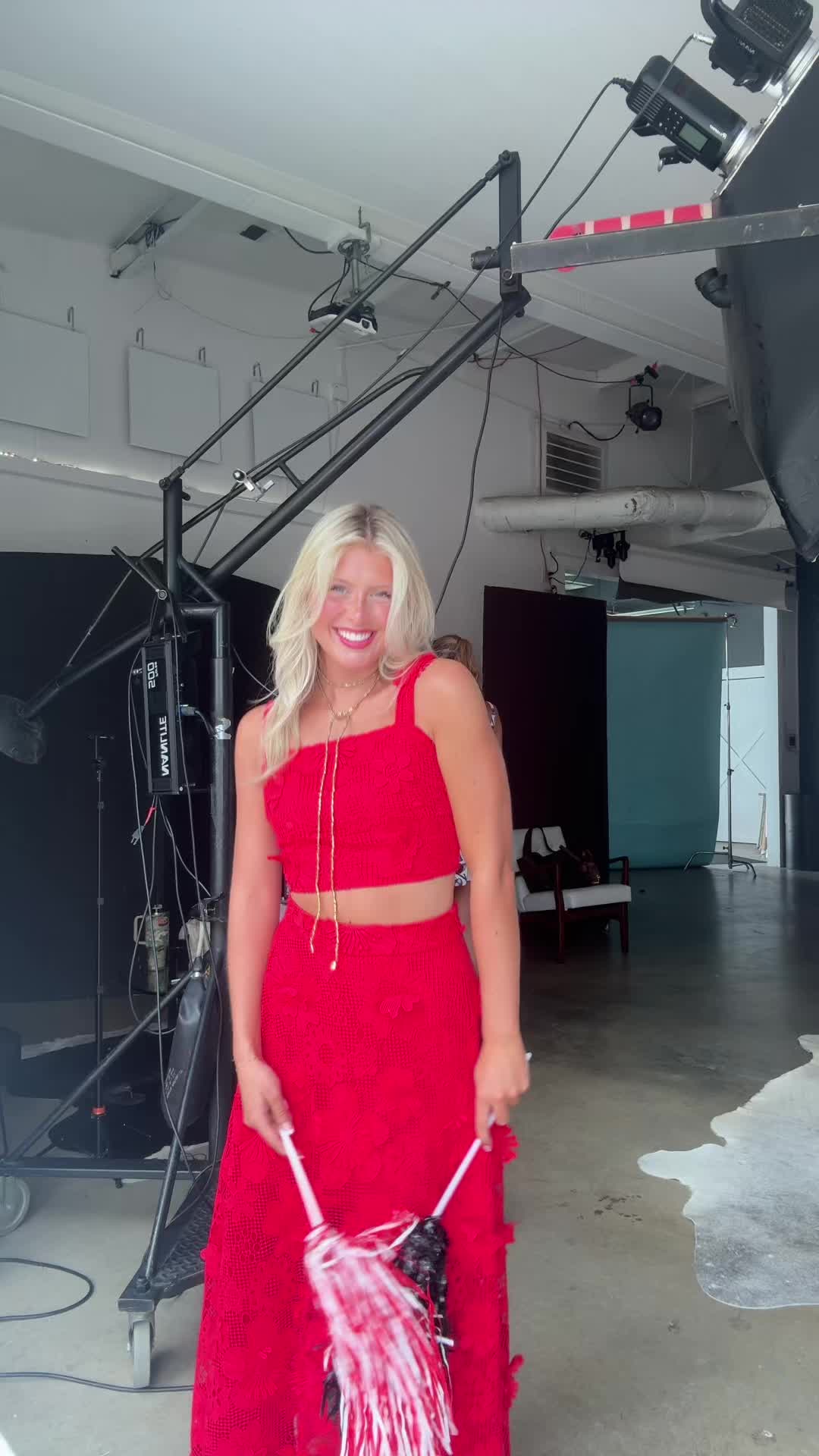 @itsjaneyphillips