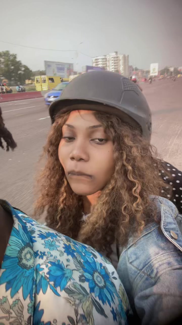 @emma.la congolaise 📌🇨🇬🇨🇩