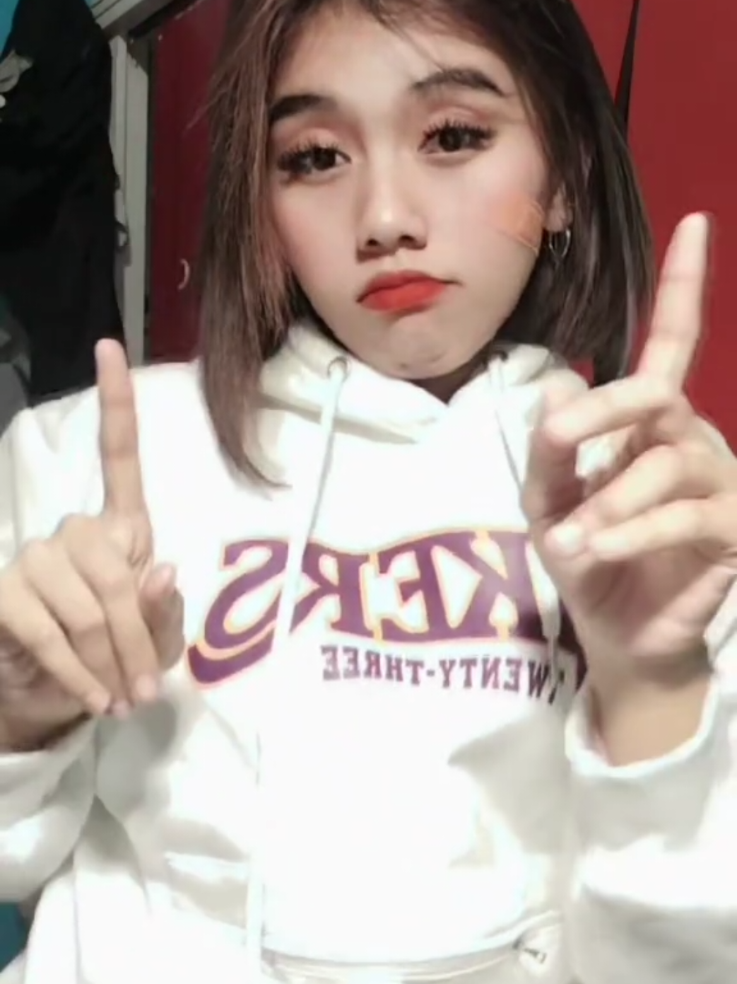 @Vi๐ฎ๐ฉ๐ฏ๐ต๐ผ๐ธ๐ฐ๐ท