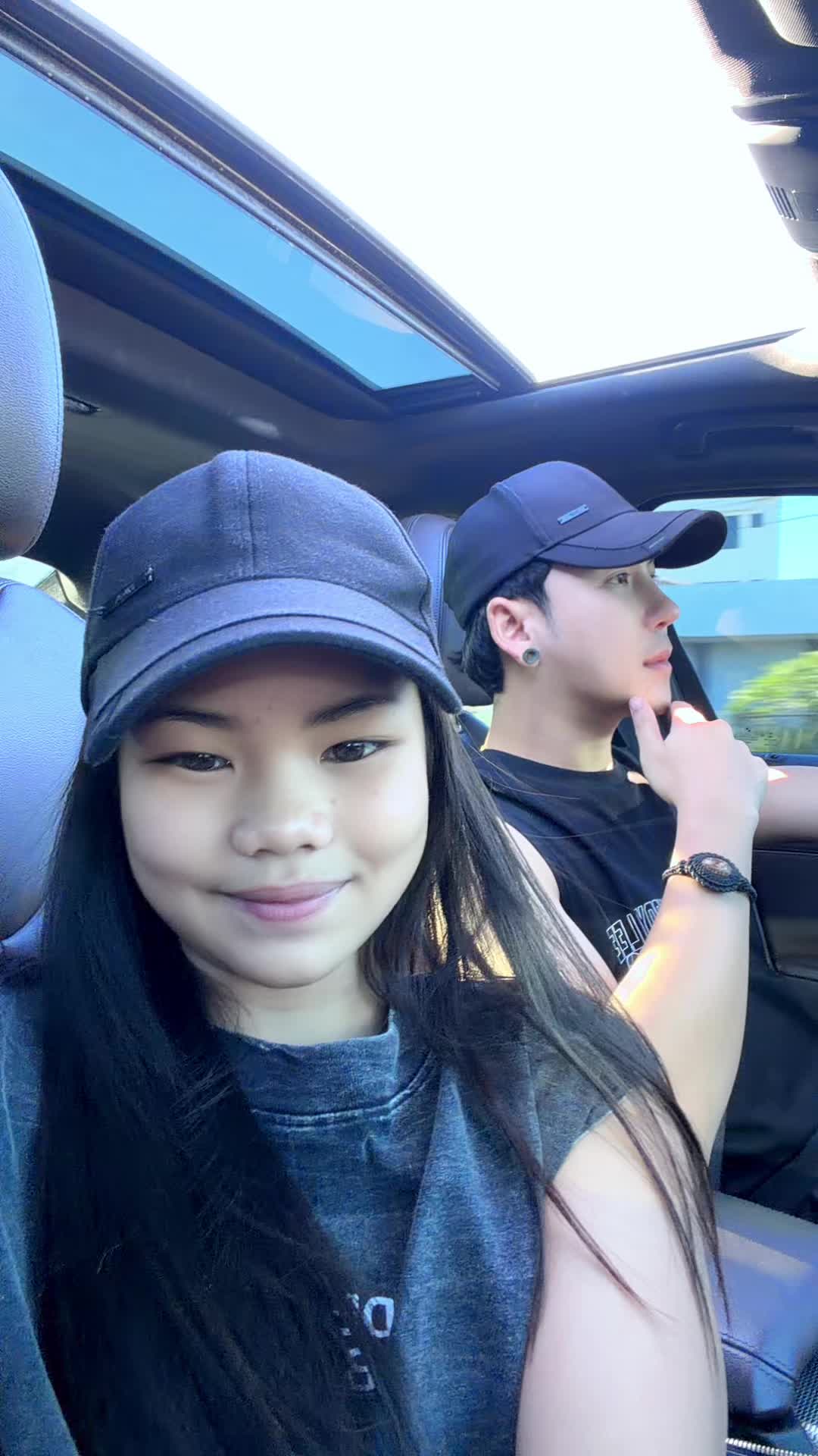 @Pongsagorn Saenpakdee